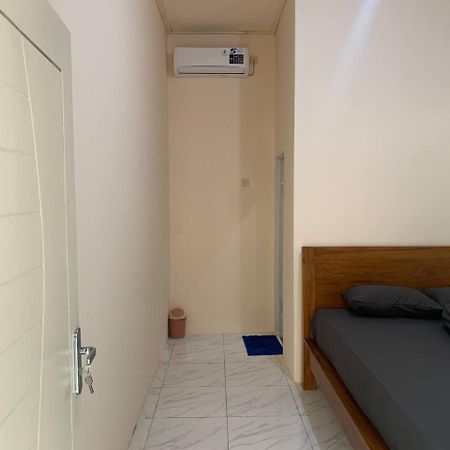 Dikky Guest House Near Bangsal And Sira Pemenang ภายนอก รูปภาพ