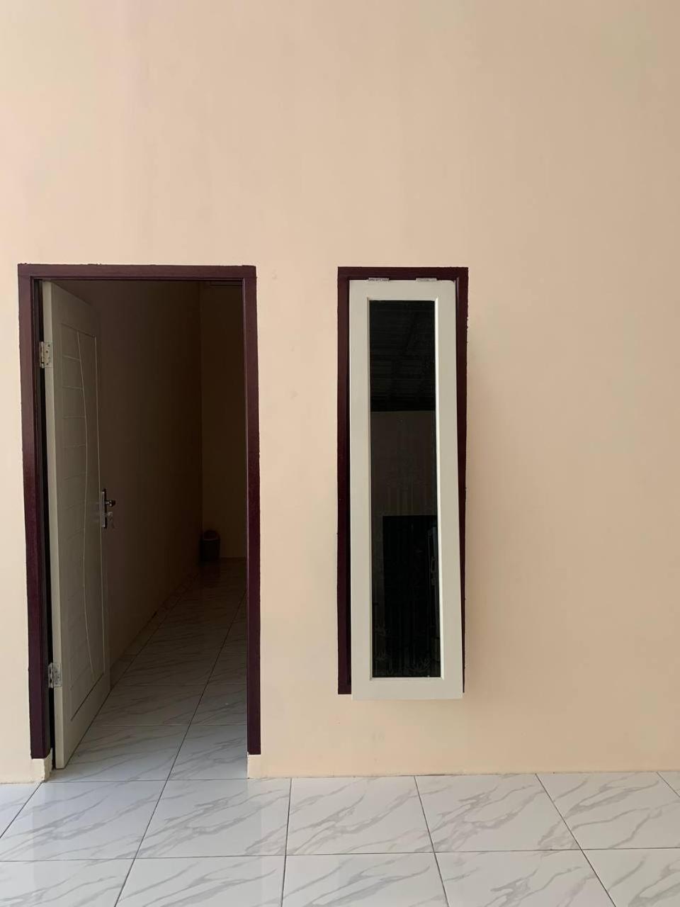 Dikky Guest House Near Bangsal And Sira Pemenang ภายนอก รูปภาพ